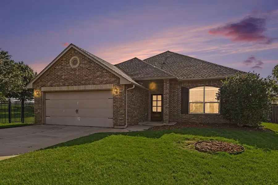 2132 Newbrook Drive, Edmond, OK 73003 - #2