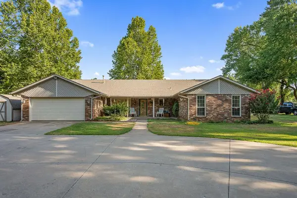2341 Squirrel Road, Tuttle, OK 73089