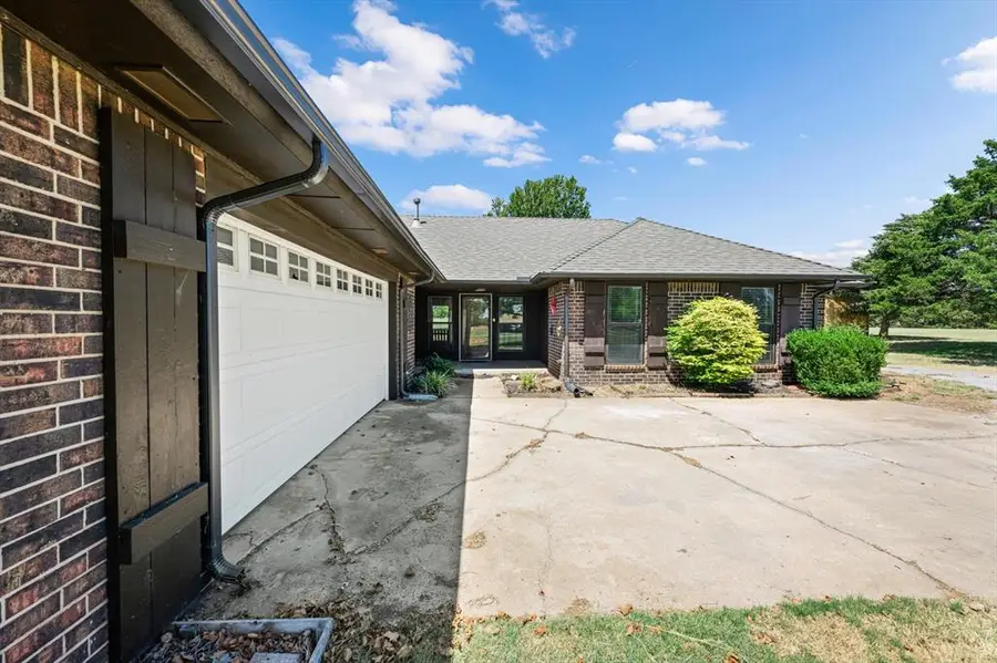 19201 Aerial Road, Edmond, OK 73012 - #3