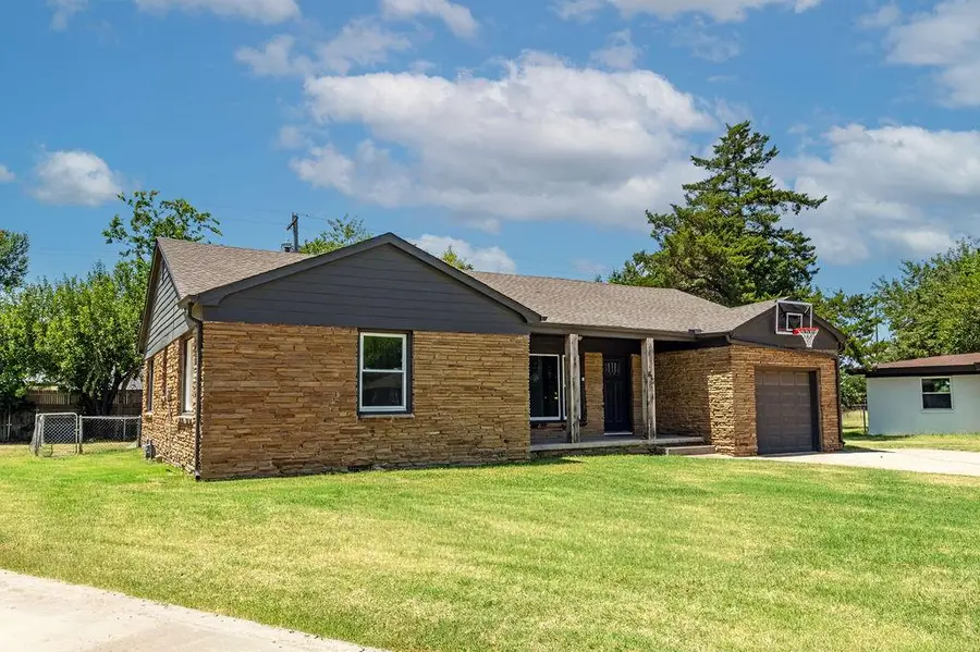 812 Allison Place, El Reno, OK 73036 - #2
