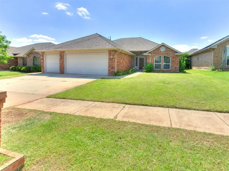 9217 Crooked Creek Lane, Oklahoma City, OK 73160 - #3