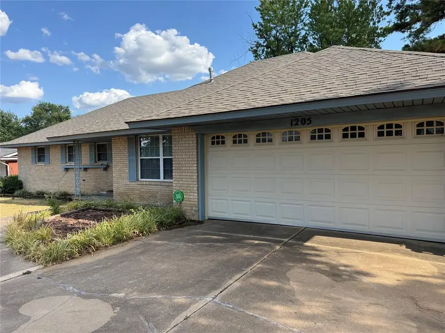 1205 Charles Drive, Shawnee, OK 74804 - #2