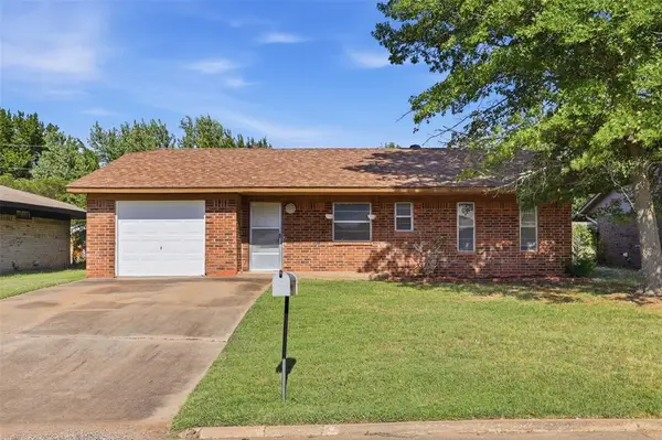 1623 Hardwood Grove Street, Tecumseh, OK 74873