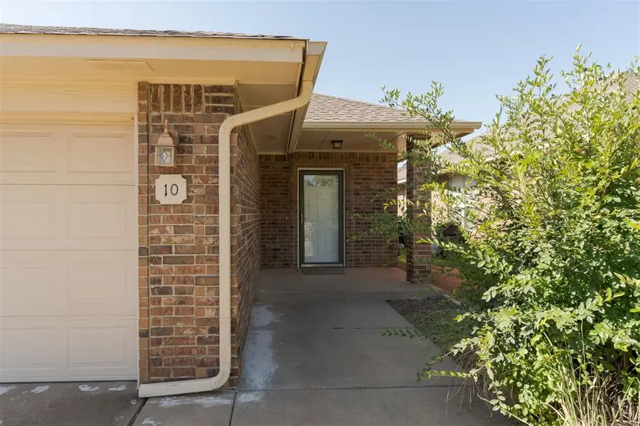 10 NW 156th Street #10, Edmond, OK 73013 - #2