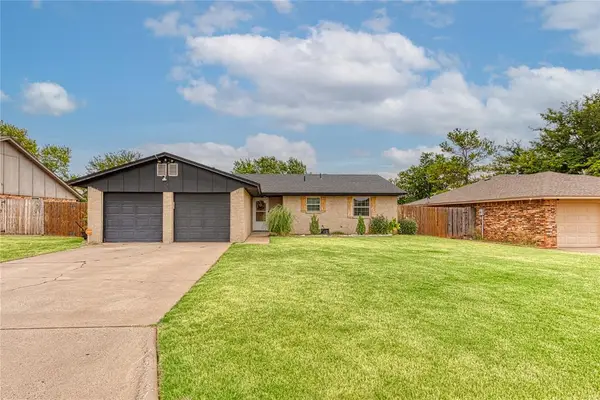 104 Peggy Drive, Elk City, OK 73644