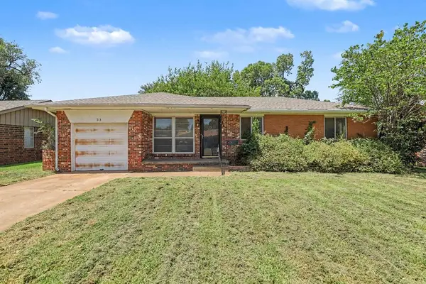 713 Hedge Drive, Oklahoma City, OK 73110