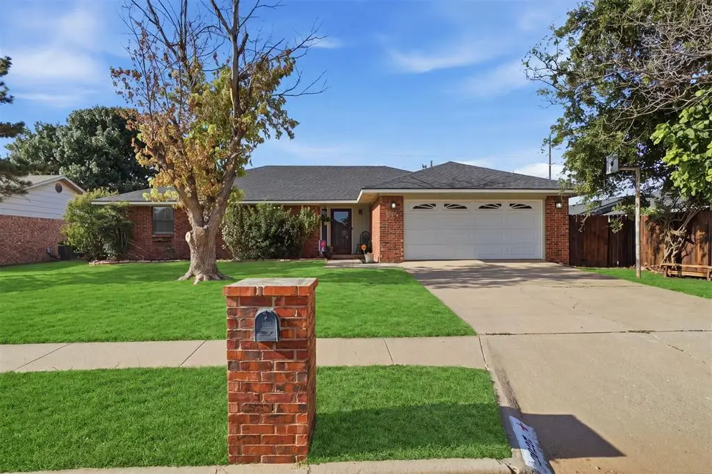 2625 Cherokee Strip Street, Altus, OK 73521 - #1