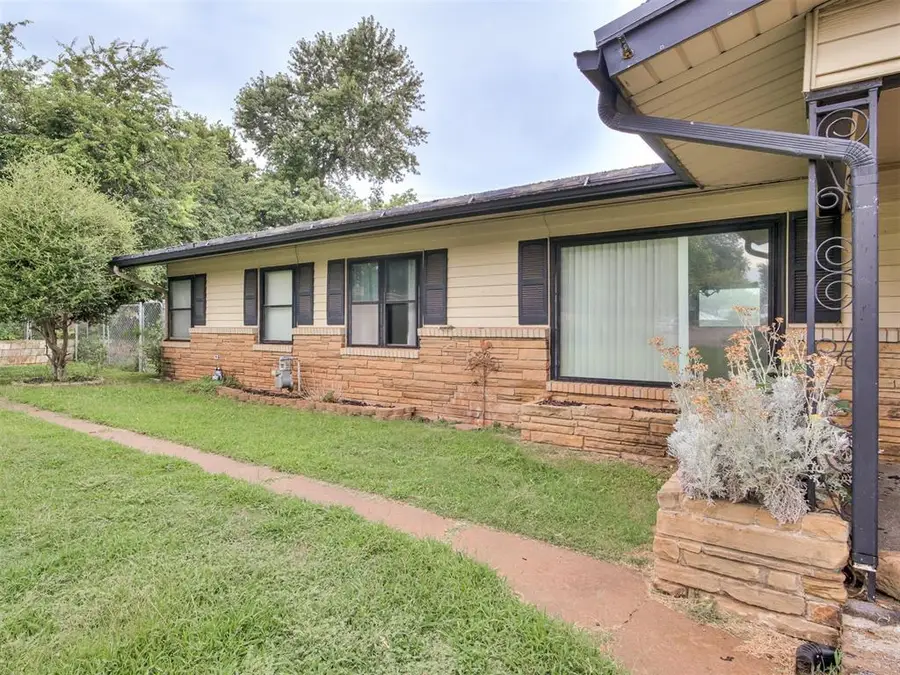7101 Hilltop Court, Oklahoma City, OK 73110 - #3