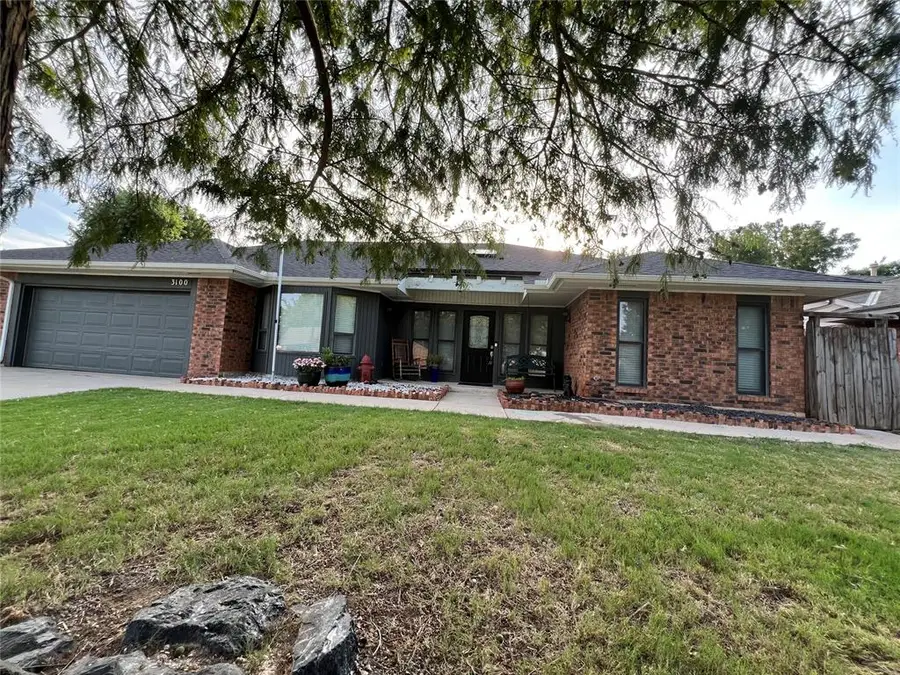 3100 N Meadowood Drive, Midwest City, OK 73110 - #2