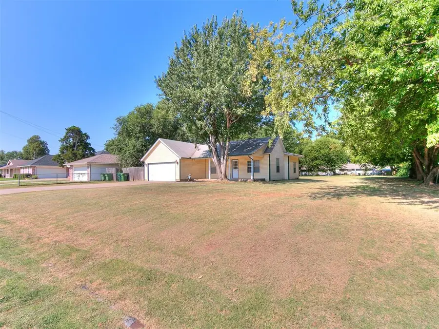 510 S 1st Street, Yukon, OK 73099 - #3