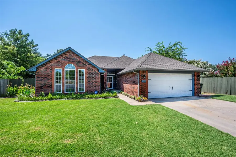 300 Ramsey Court, Norman, OK 73072 - #2