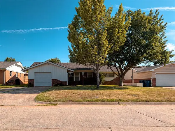 1406 W Mississippi Avenue, Chickasha, OK 73018