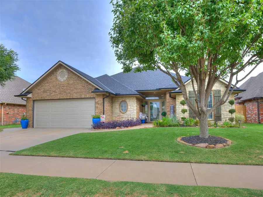 10913 NW 118th Street, Yukon, OK 73099 - #3