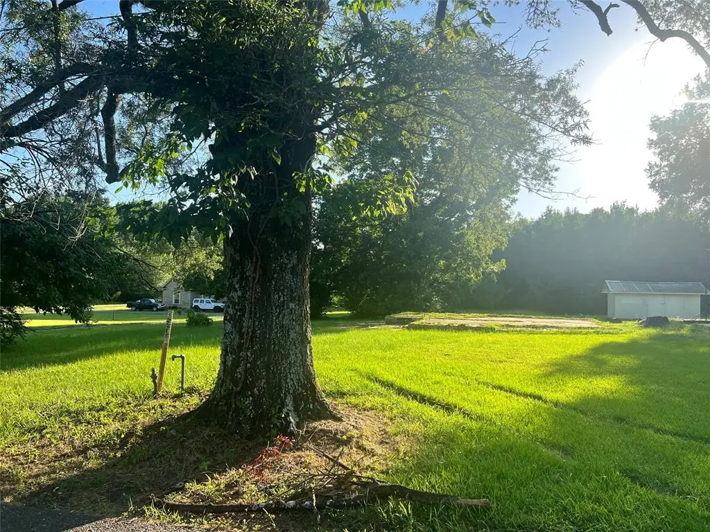709 SE Avenue J, Idabel, OK 74745 - #1