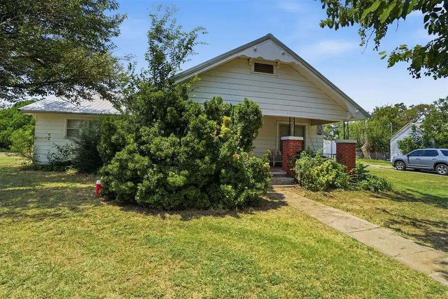 221 East Street, Martha, OK 73556 - #3