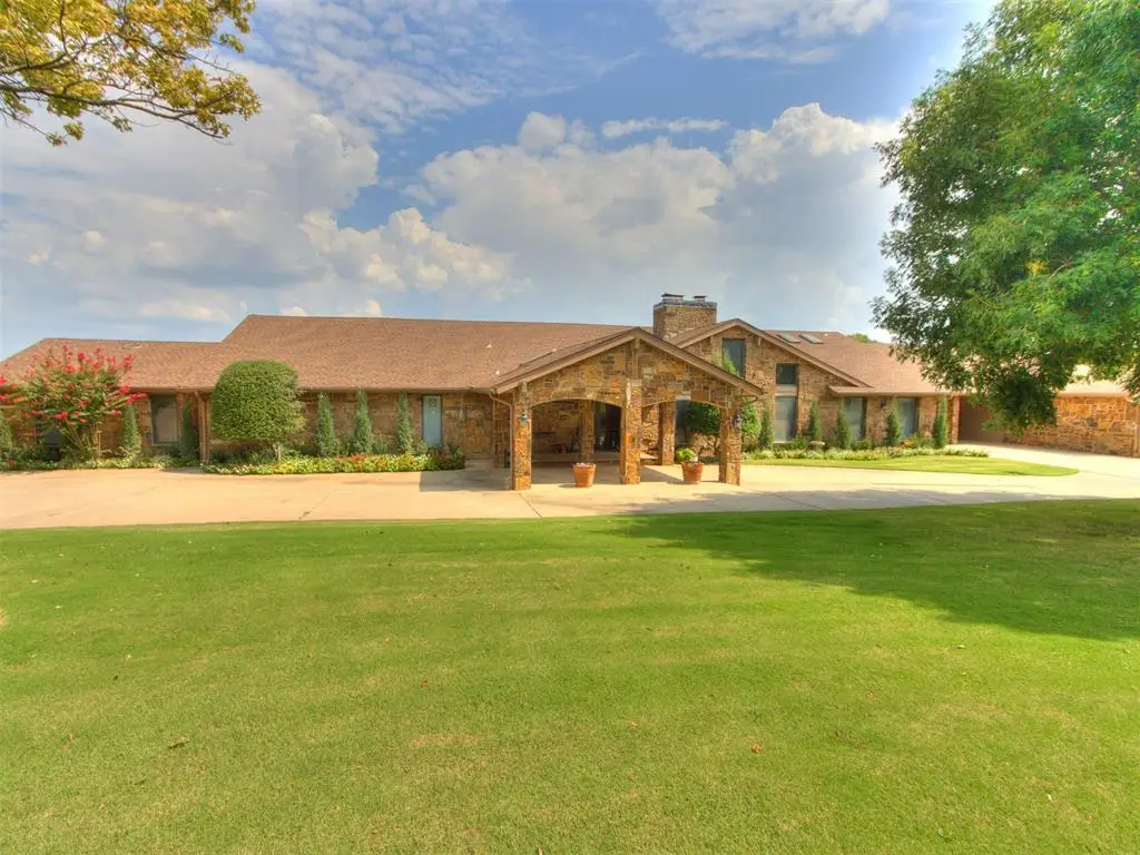 12504 N Frisco Road, Yukon, OK 73099 - #1