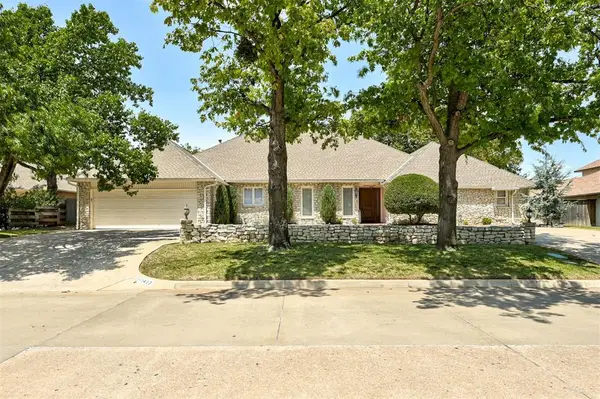 1417 Glenbrook Drive, Oklahoma City, OK 73118