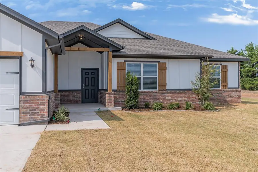 5690 Bluestem Avenue, Guthrie, OK 73044 - #2