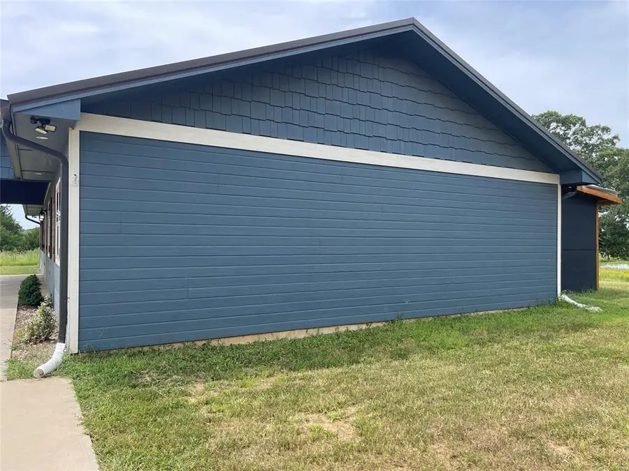 54851 Moccasin Trail Road, Prague, OK 74864 - #2