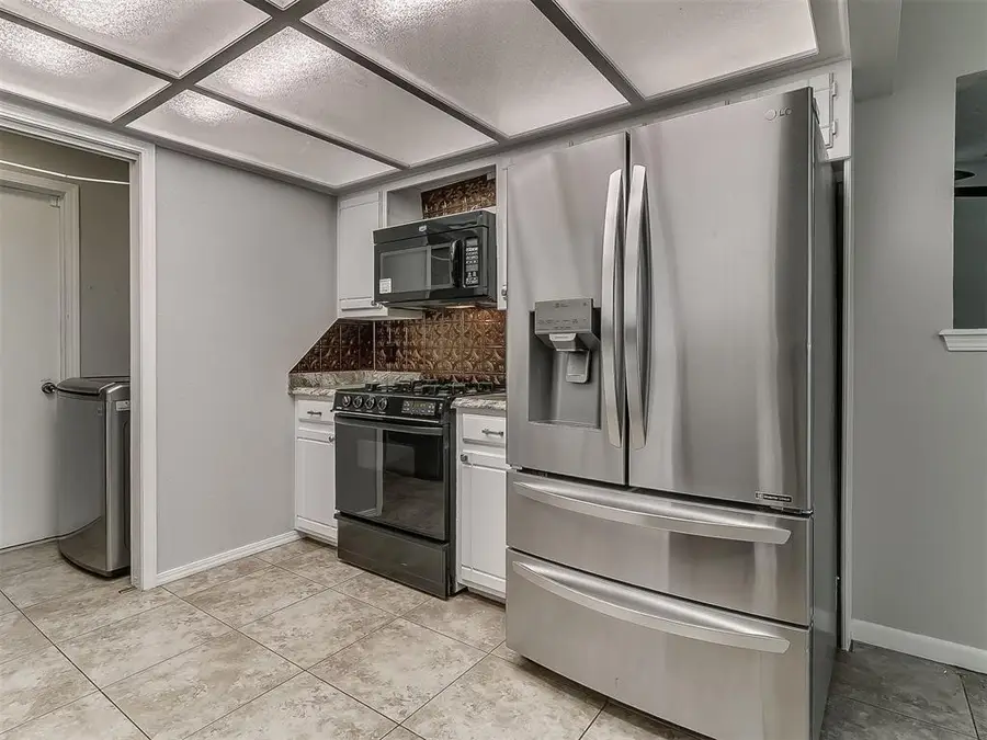 1208 SE 8th Street, Oklahoma City, OK 73160 - #3