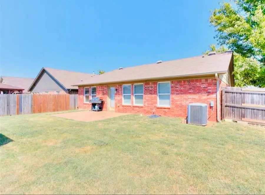 2705 SW Fennel Road, Oklahoma City, OK 73128 - #2