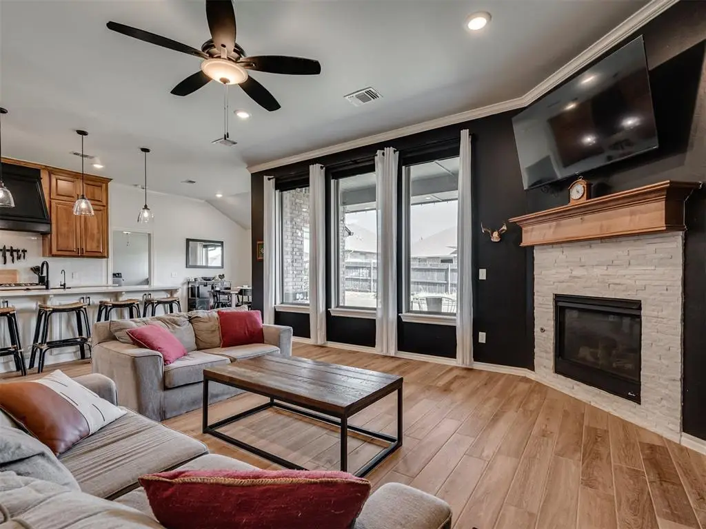 4217 Armstead Avenue, Edmond, OK 73012 - #1