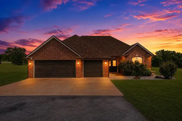 1700 Sandpiper Drive, Blanchard, OK 73010