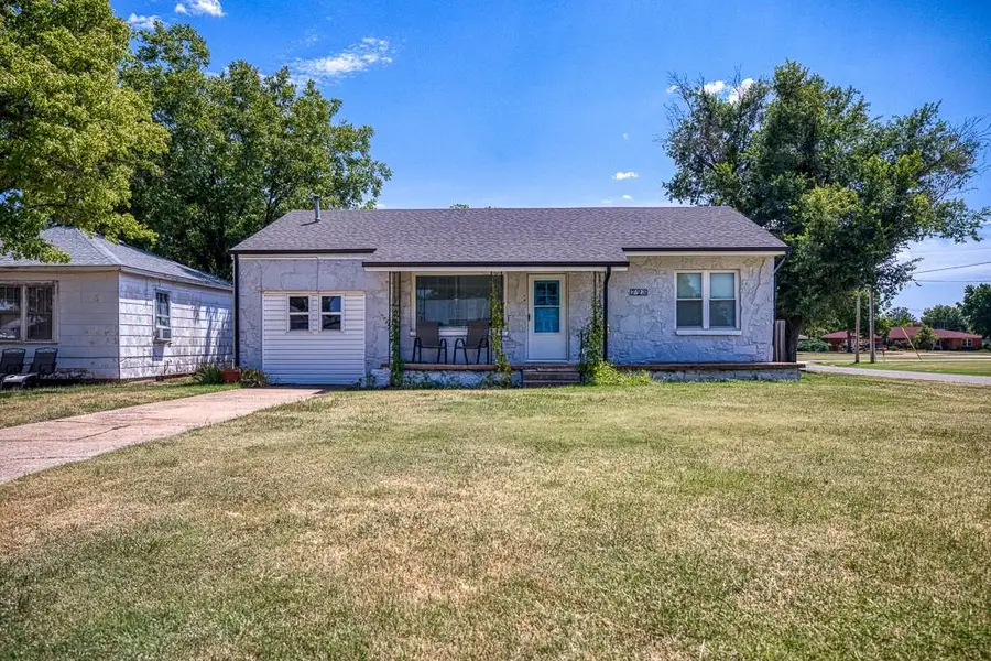 723 S 10th Street, Kingfisher, OK 73750 - #2
