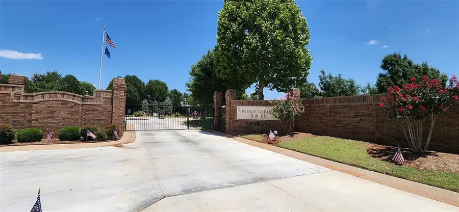16100 Silverado Drive, Edmond, OK 73013 - #2