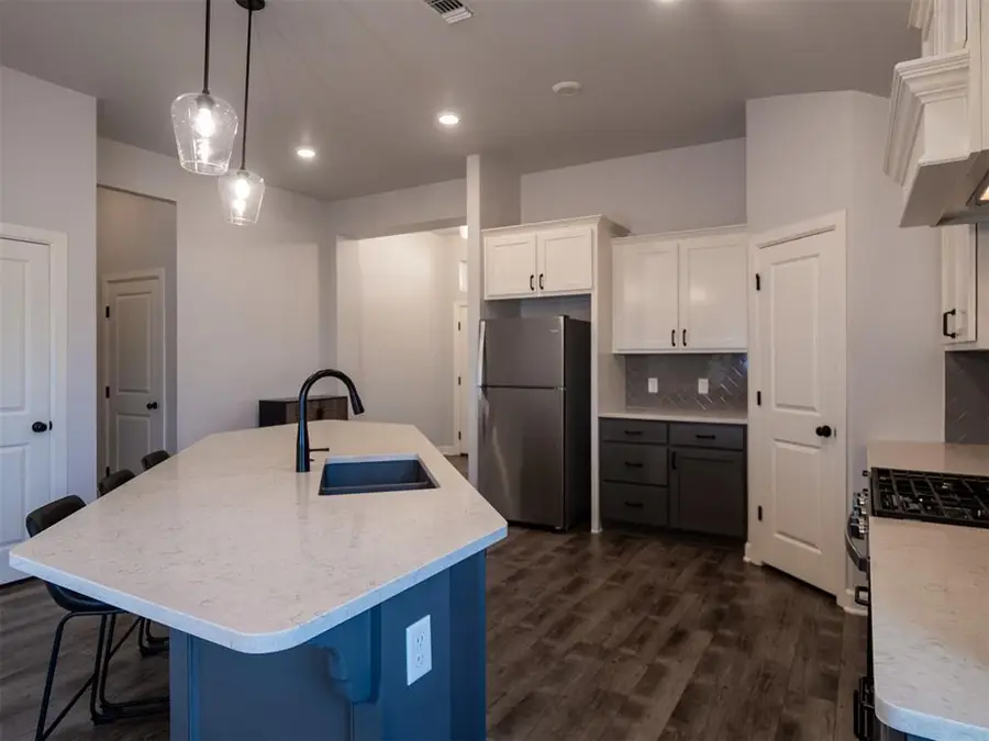 3125 Red Cedar Way, Norman, OK 73069 - #3