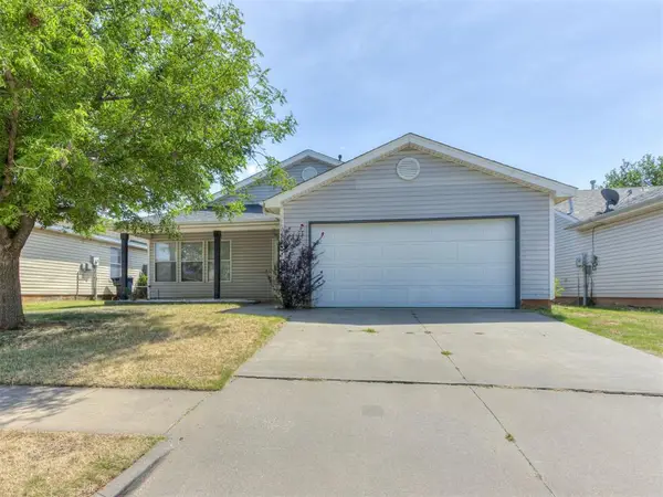 920 Periwinkle Drive, Yukon, OK 73099