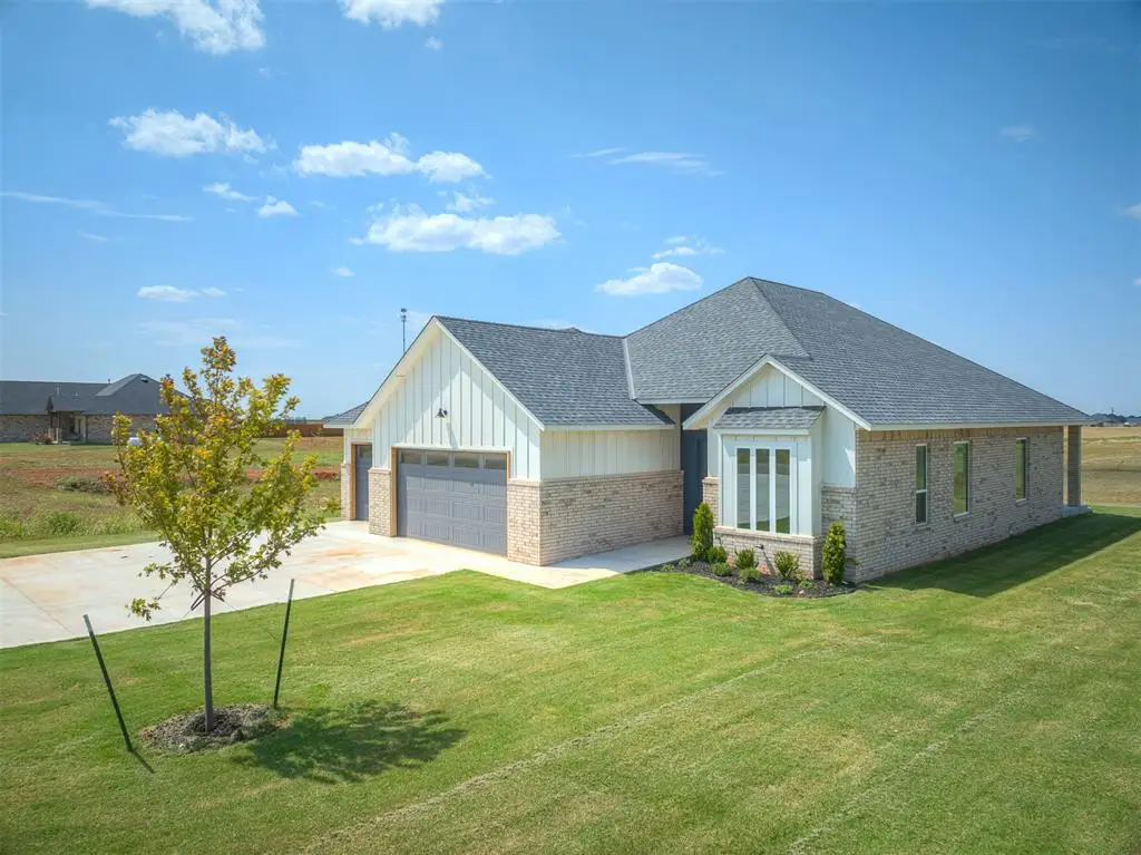 29763 Jade Street, Cashion, OK 73016 - #1