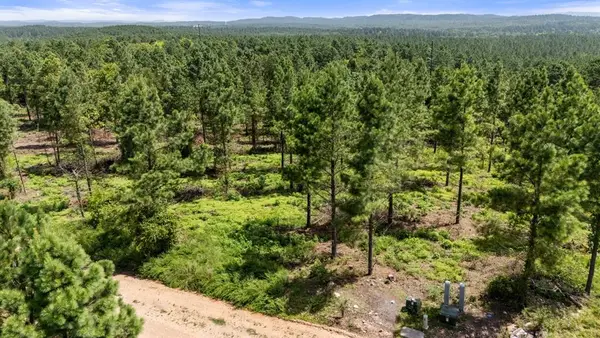 Paradise Valley Road, Broken Bow, OK 74728