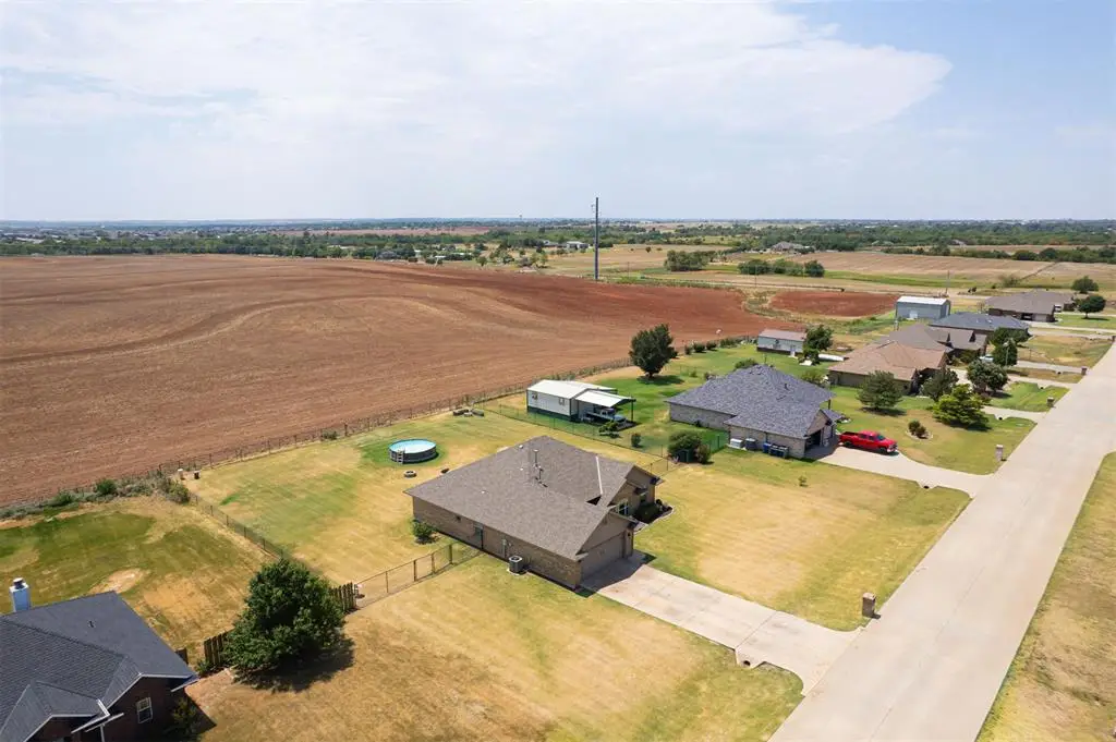 3470 NE Chuck Wagon Road, Piedmont, OK 73078 - #1
