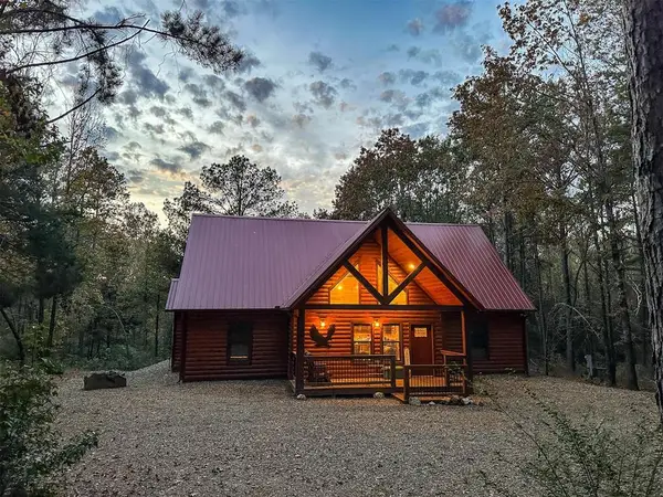 121 Ironwood Road, Broken Bow, OK 74728