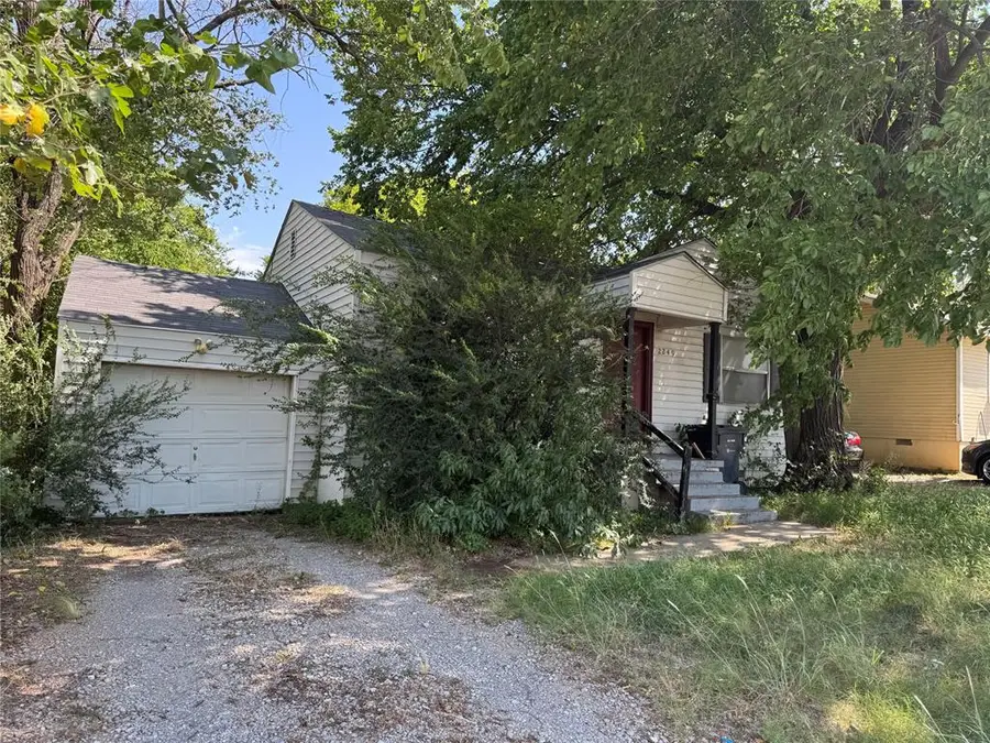 2249 NW 41st Street, Oklahoma City, OK 73112 - #2