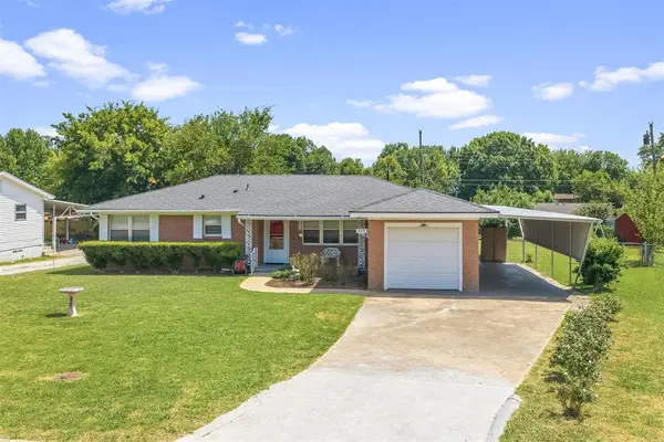 829 W 22nd Street, Ada, OK 74820