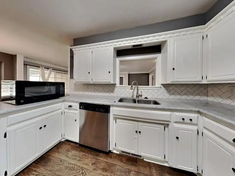 6424 N College Avenue, Oklahoma City, OK 73132 - #2