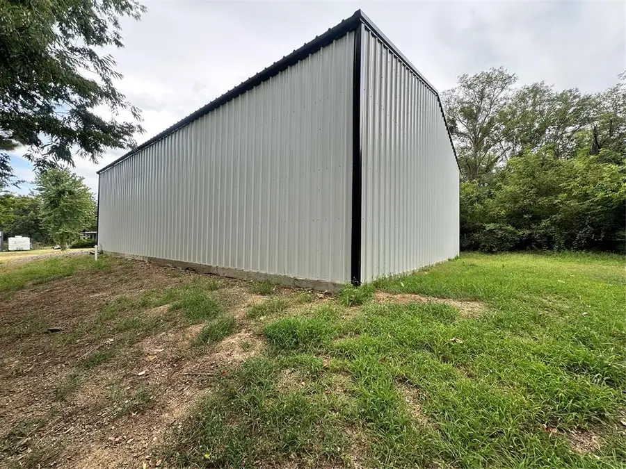 000 W Indian Lane, Eufaula, OK 74432 - #3