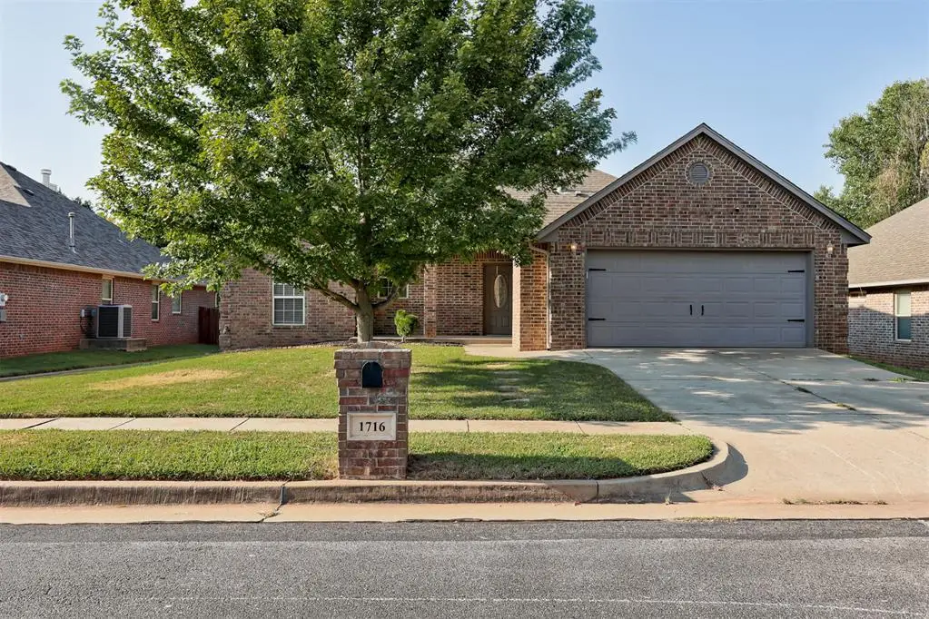 1716 Kamber Terrace, Edmond, OK 73003 - #1