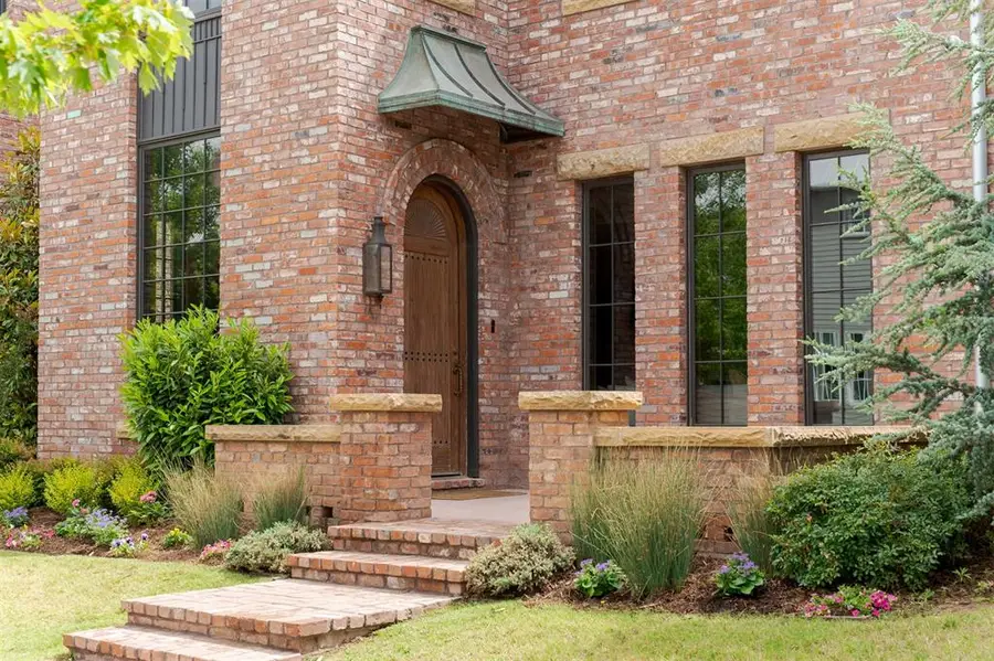 1904 Oso Avenue, Oklahoma City, OK 73108 - #2