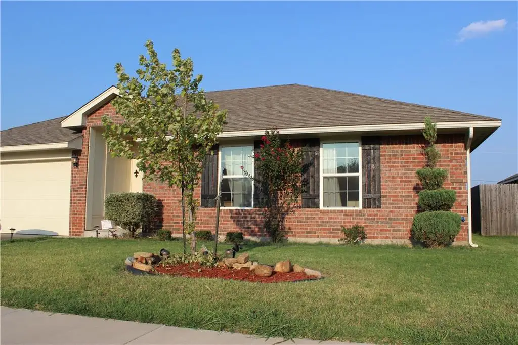 21206 River Lark Ln Lane, Edmond, OK 73012 - #1