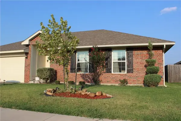 21206 River Lark Ln Lane, Edmond, OK 73012