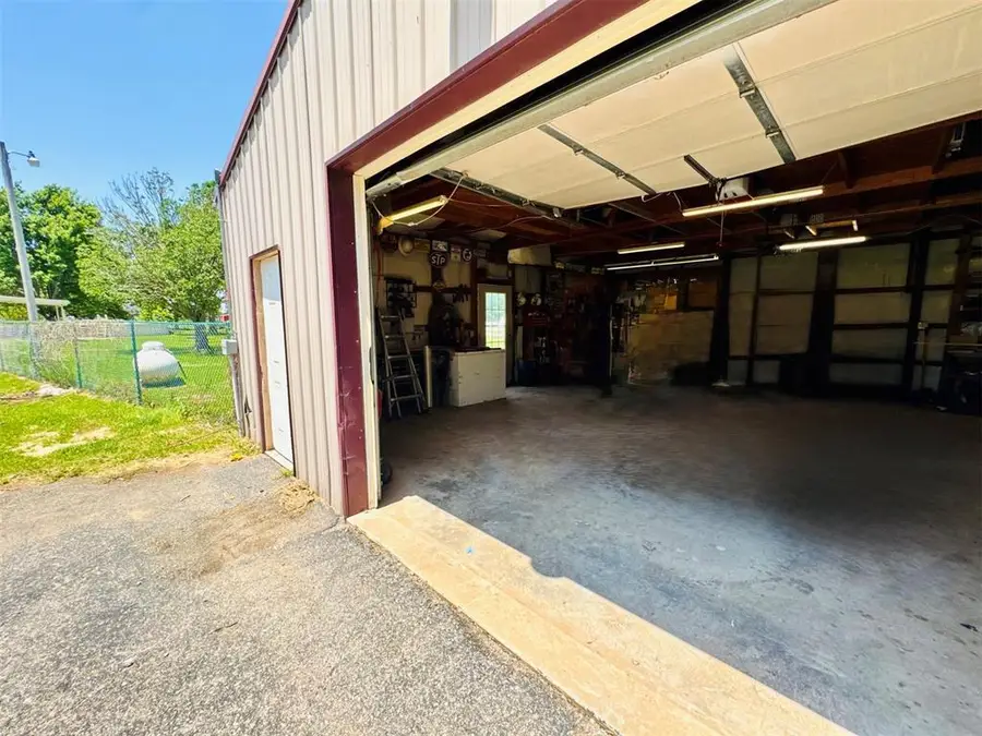 24505 234 Street, Purcell, OK 73080 - #3