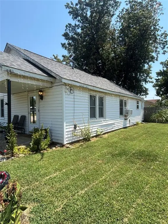 1224 Kaw Street, Perry, OK 73077 - #2