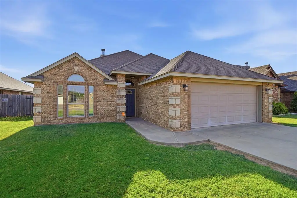 407 NW Granite Avenue, Cache, OK 73527 - #1