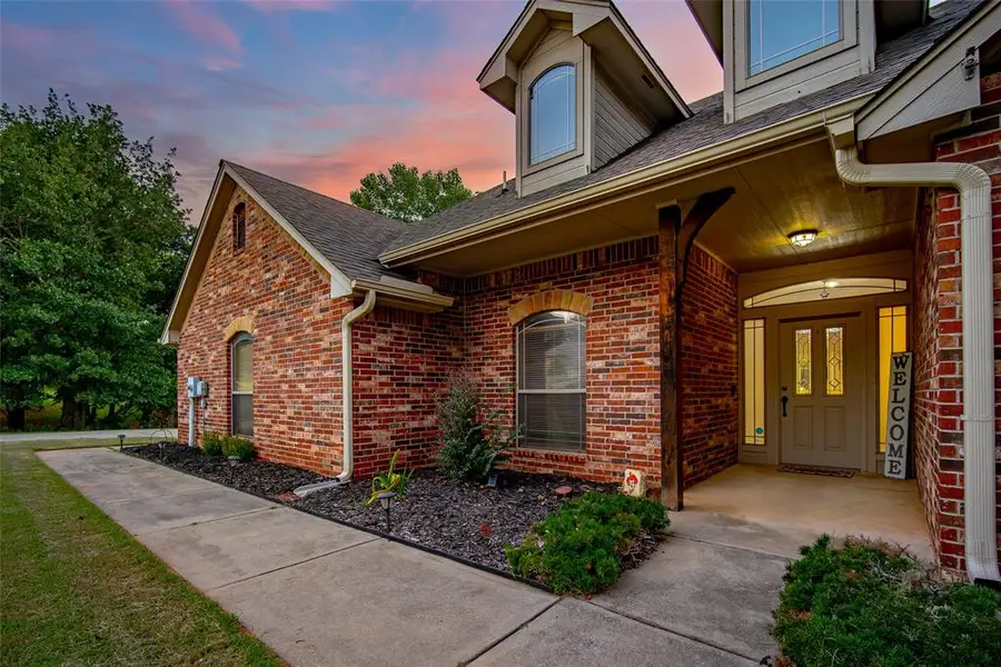 8621 Blue Heron Cove, Edmond, OK 73034 - #3