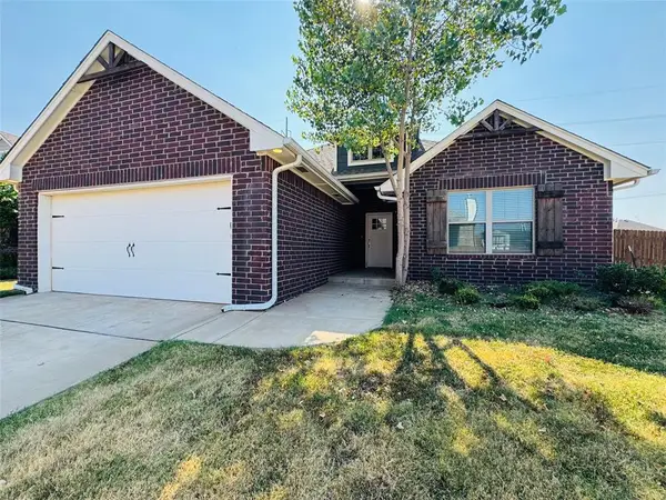 9005 Poppey Place, Yukon, OK 73099