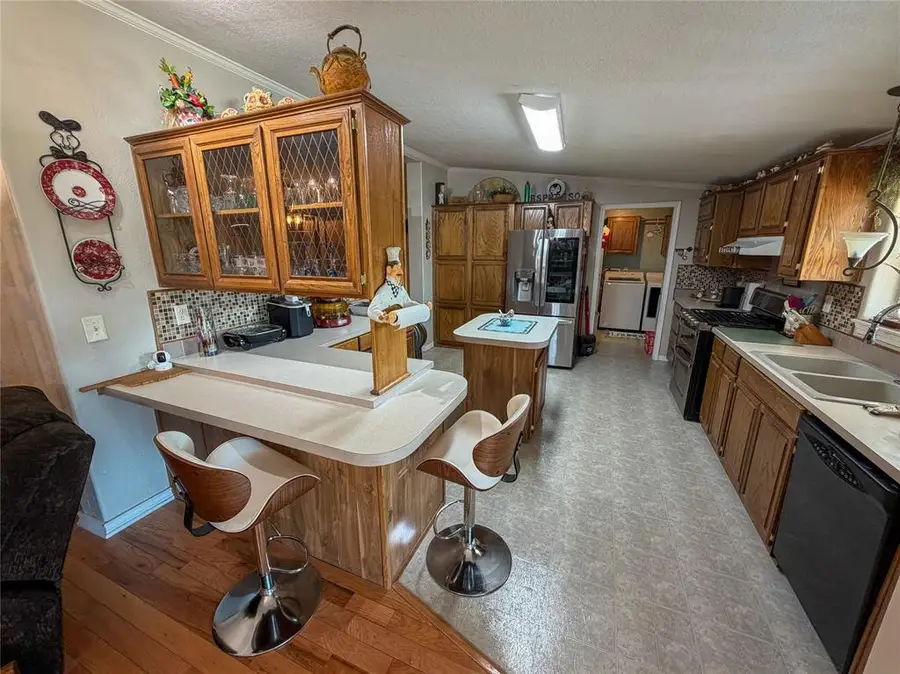 22901 N Henney Road, Luther, OK 73054 - #3