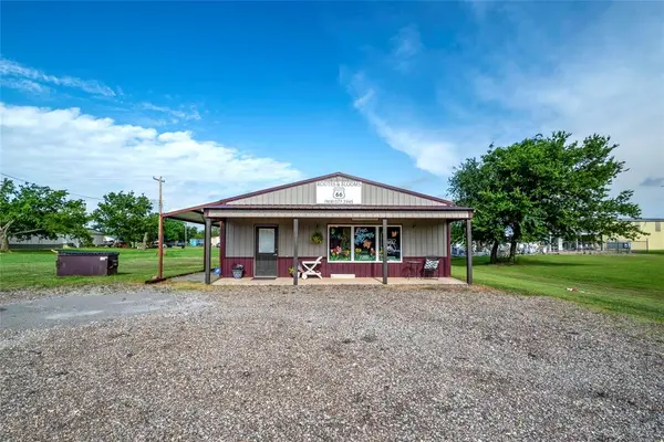 1003 N Broadway Avenue, Davenport, OK 74026